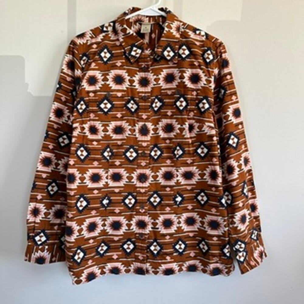 Duluth Trading Company Womens MED Southwest Aztec Print Button Front Shirt Brown